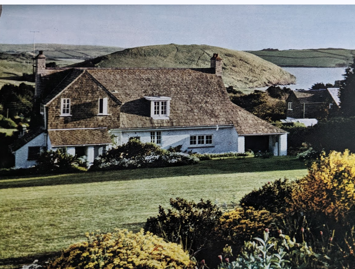 White Wings 1970.png